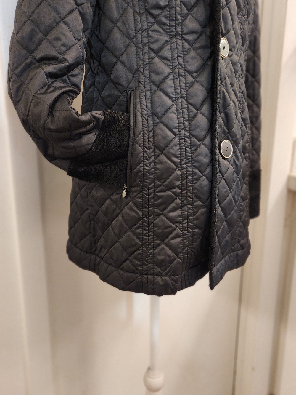 Laundry by Shelli Segal Reversible Faux Fur Quilted Coat Black Small - Picture 6 of 16
